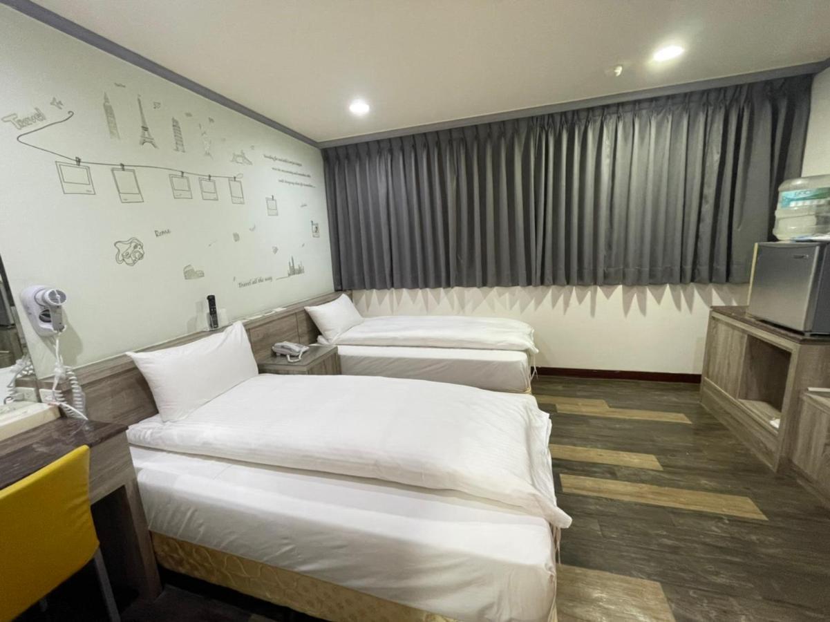 A22 Wei Lu Hotel Чжунли Екстериор снимка