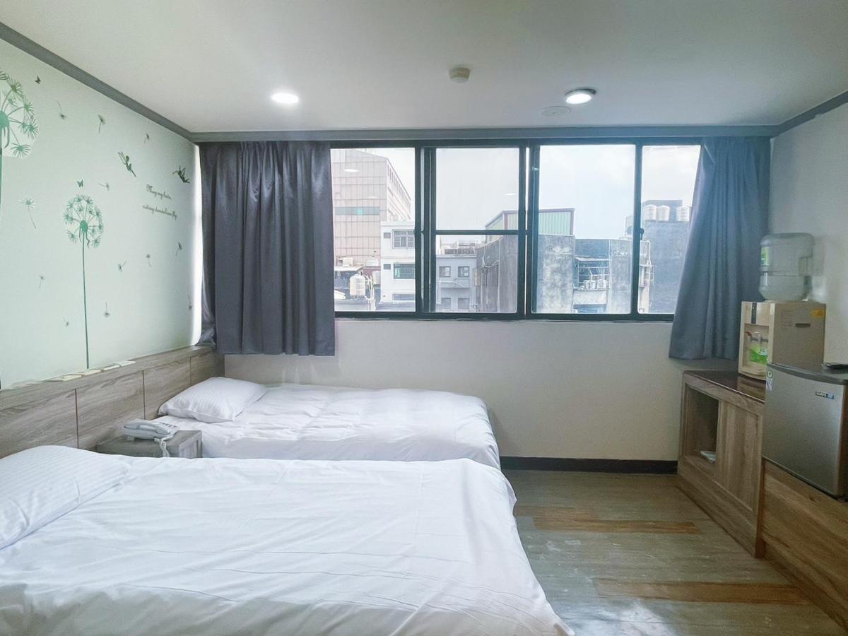 A22 Wei Lu Hotel Чжунли Екстериор снимка