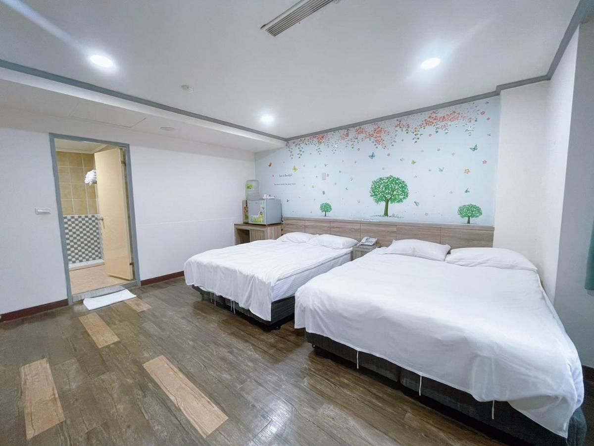 A22 Wei Lu Hotel Чжунли Екстериор снимка