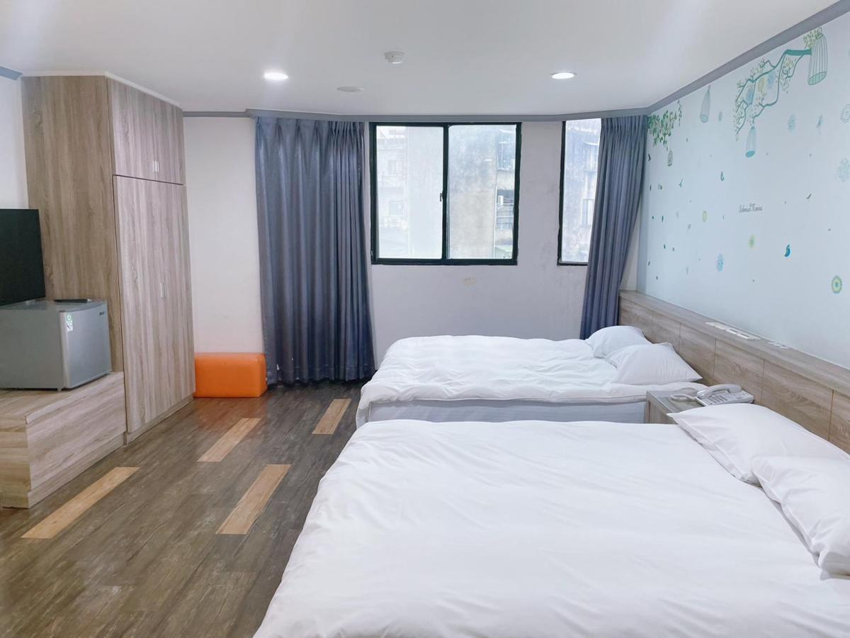 A22 Wei Lu Hotel Чжунли Екстериор снимка